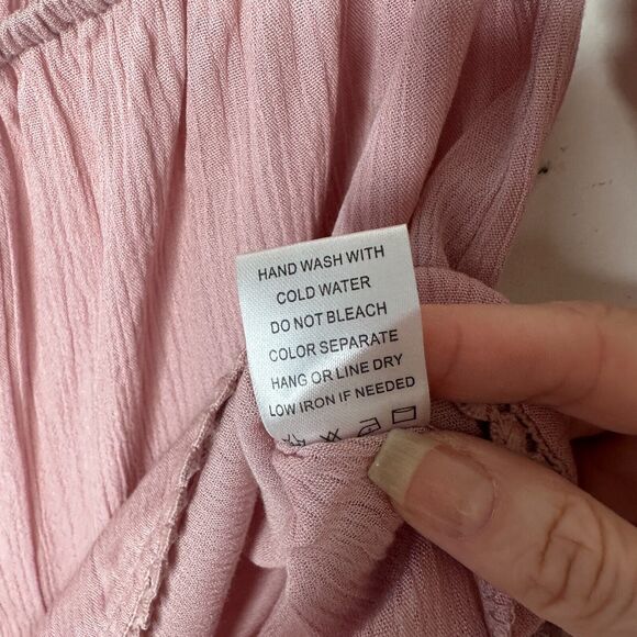 Charlotte Russe Dusty Pink Off Shoulder Eyelet Short Sleeve CropTop Blouse Small - Picture 7 of 13